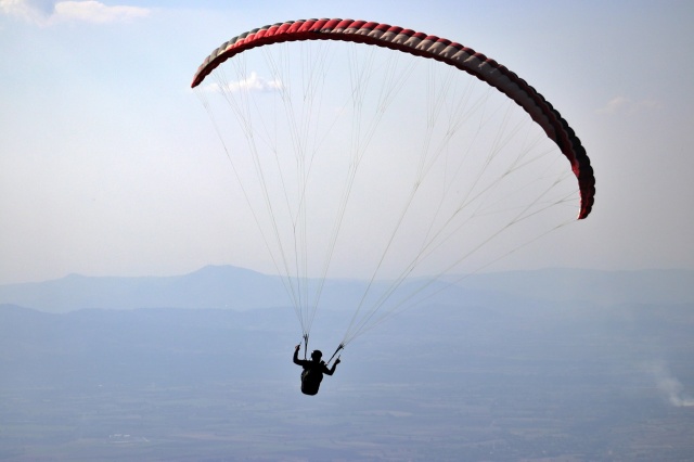 Dumanlı Yaylası Yamaç Paraşütü