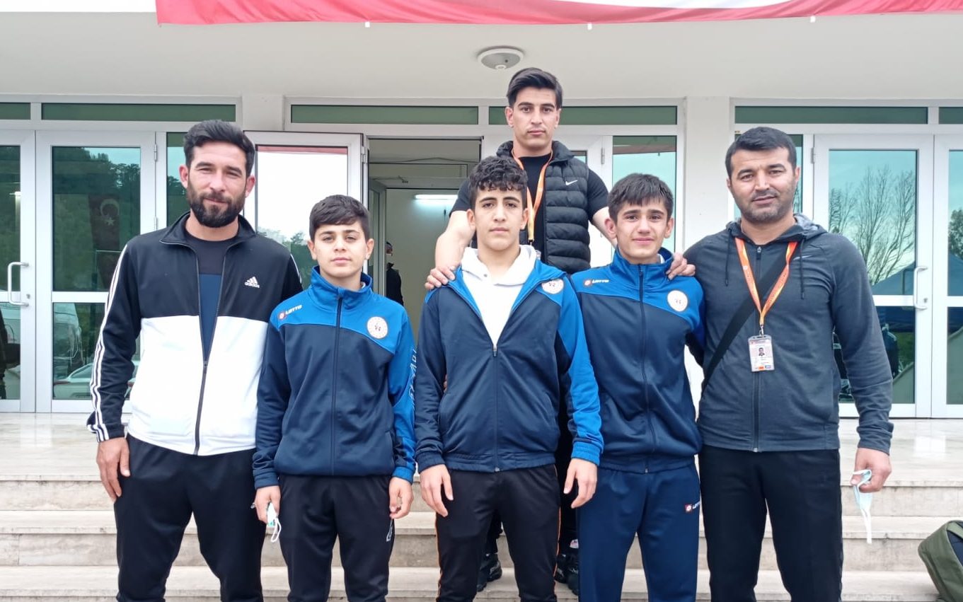 Osmaniye'den 4 Güreşçi Milli Takıma Seçildi