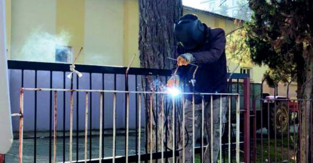 Fedakar öğretmenler takdir topladı