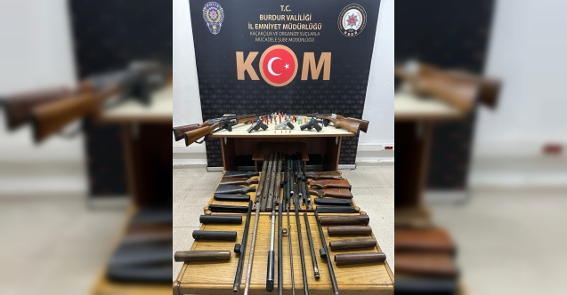 Burdur'da ruhsatsız silah bulunduran 3 şüpheli yakalandı