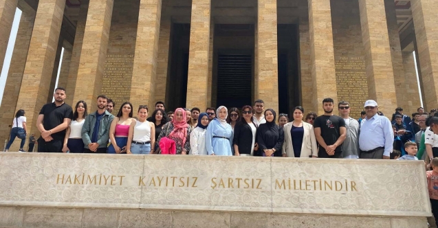 OKÜ Tarih Bölümü Öğrencileri Ankara’da
