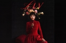 Zeynep Bastık “Lan“ ile zirvede