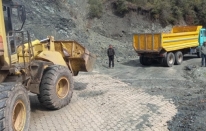 Düziçi'nde heyelan nedeniyle kapanan yol açıldı