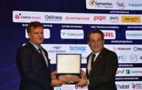 Türkiye'deki bilişim ve dijital dönüşüm Antalya'da masaya yatırılıyor