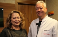 İzmir'de belindeki şişlik için hastaneye başvuran kadın erken tanı sayesinde kanserden kurtuldu