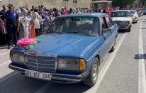 Klasik otomobil tutkunları Isparta'da buluştu