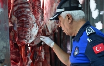 Kadirli'de zabıta ekipleri iş yerlerini denetledi