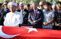 Şehit Jandarma Uzman Çavuş Mehmet Aykanat'ın cenazesi Osmaniye'de defnedildi