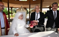 Gelin 79, damat 77 yaşında!