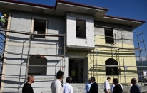 Osmaniye Valisi Erdinç Yılmaz inşaatları süren polis merkezlerini inceledi