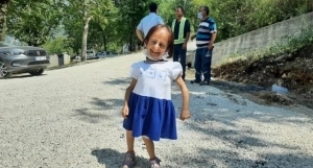 Türkiye’nin en kısa boylu kadını Elif Kocaman vefat etti