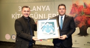 Ruhi Ersoy: Devletleri yaşatan milli ruhtur