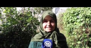 İlerleyen yaşına rağmen topraktan kopamıyor