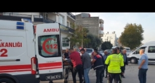 Otomobilin çarptığı kadın yaralandı