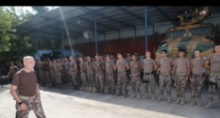 Özel Harekat Polisleri Hakkari'ye uğurlandı