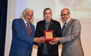 Samet Aybaba memleketi Osmaniye'de gençlerle buluştu