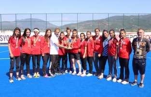 Kızlar ve Erkekler Hokey Müsabakaları Tamamlandı