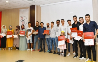 Türkçe eğitimi alan 130 öğrenci mezun oldu