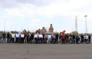 Motorize yunus timleri gösteri yaptı