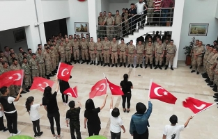 İşaret Dili Atölyesi öğrencileri askerlerle buluştu