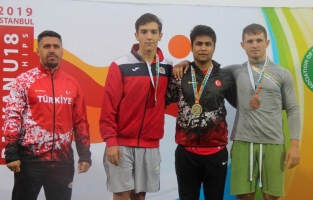 Osmaniyeli Sporcu Cirit Atmada Balkan Şampiyonu Oldu