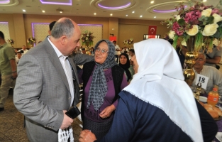 Şehitlerimizin Aileleri ve Gazilerimiz onuruna yemek programı düzenlendi