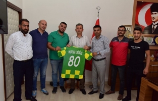 Osmaniyspor Taraftarlar Derneğinden Spor Müdürüne ziyaret