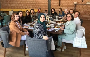 Osmaniyeli kadın bürokrat ve akademisyenler kahvaltıda buluştu