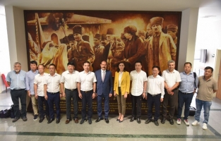 Çinli bürokrat ve yatırımcılardan Osmaniye Belediyesine ziyaret