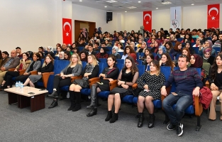 OKÜ'de 'Meslek Olarak Hemşirelik' paneli düzenlendi