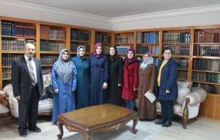 Görme ve işitme engelli öğrenciler umreye uğurlandı