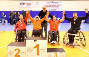 Özel sporcularımızdan Badminton'da Türkiye derecesi