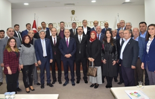 Osmaniye'de dünyaya gelen her bebek adına 1 fidan dikilecek