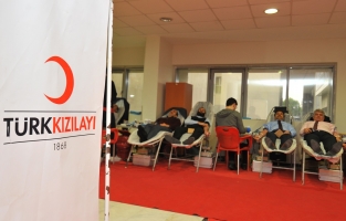 Vali Coşkun, vatandaşları kan vermeye davet etti