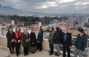 Osmaniye'de su deposu görünümlü baz istasyonuna tepki