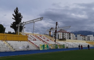7 Ocak Stadı'nın Açık Tribün bölümünün üstü kapanıyor