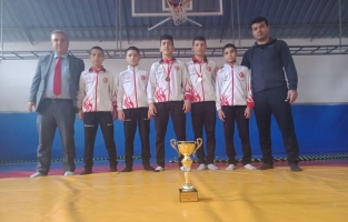 Osmaniyeli güreşçiler Türkiye şampiyonu oldu