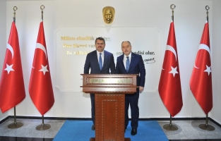 Azerbaycan Büyükelçisi Hazar İbrahim'den Vali Coşkun'a ziyaret