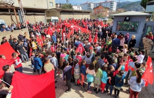 Hasanbeyli'de şehitleri anma yürüyüşü yapıldı