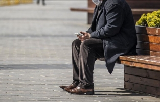 65 Yaş ve Üstü ile Kronik Rahatsızlığı Olanlara Sokağa Çıkma Yasağı