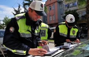 Koronavirüs tedbirierini ihlal eden 4 özel halk otobüsüne ceza