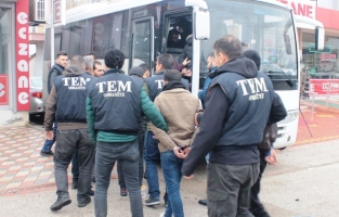 Yakalama kararı bulunan 789 kişi yakalandı