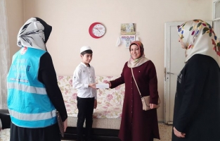 Uzaktan eğitim gören hafızlık öğrencilerine telefon desteği