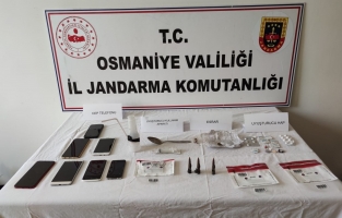 Osmaniye'de uyuşturucu çetesine eş zamanlı baskın