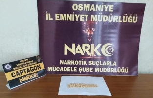 Suriyeli şahsın evinde uyuşturucu ele geçirildi