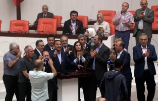 Milletvekili Durmuşoğlu'dan 15 Temmuz mesajı