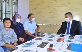 Vali Yılmaz, İdlib şehidi Akkaya'nın ailesini ziyaret etti