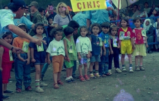 Geçmişten Günümüze Zorkun Çocuk Şenliği Anı Yarışması