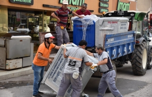 Osmaniye'de 'ikili toplama sistemi' uygulaması