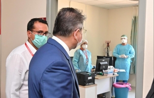 Vali Yılmaz'dan Devlet Hastanesindeki Pandemi Polikliniğine ziyaret